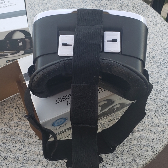 2 VR Smartphone headset - Picture 4 of 4